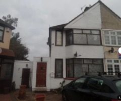 N9 2 Bed House for Sale N9, North London